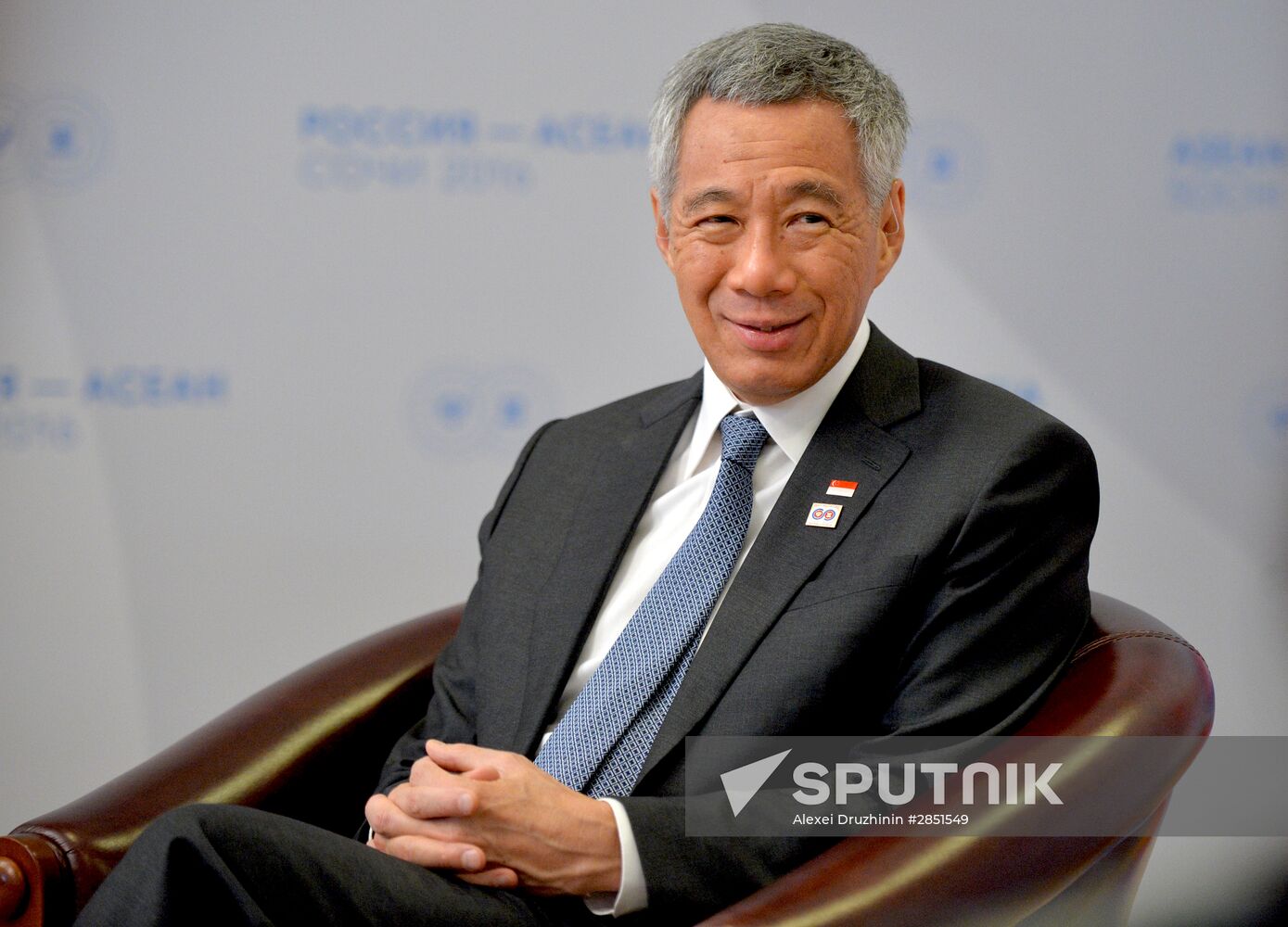 Russian President Vladimir Putin's bilateral meeting with Prime Minister of Singapore Lee Hsien Loong
