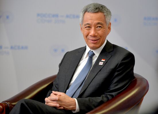 Russian President Vladimir Putin's bilateral meeting with Prime Minister of Singapore Lee Hsien Loong