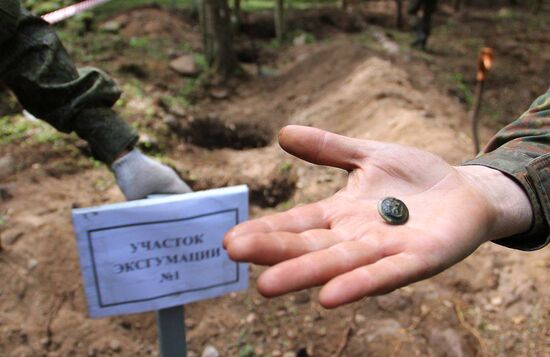 Rossiya Segodnya journalists arrive on Bolshoy Tyuters for cooperation with RGO