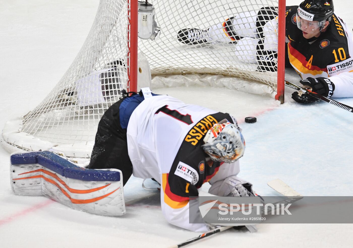 2016 IIHF World Ice Hockey Championship. Russia vs. Germany