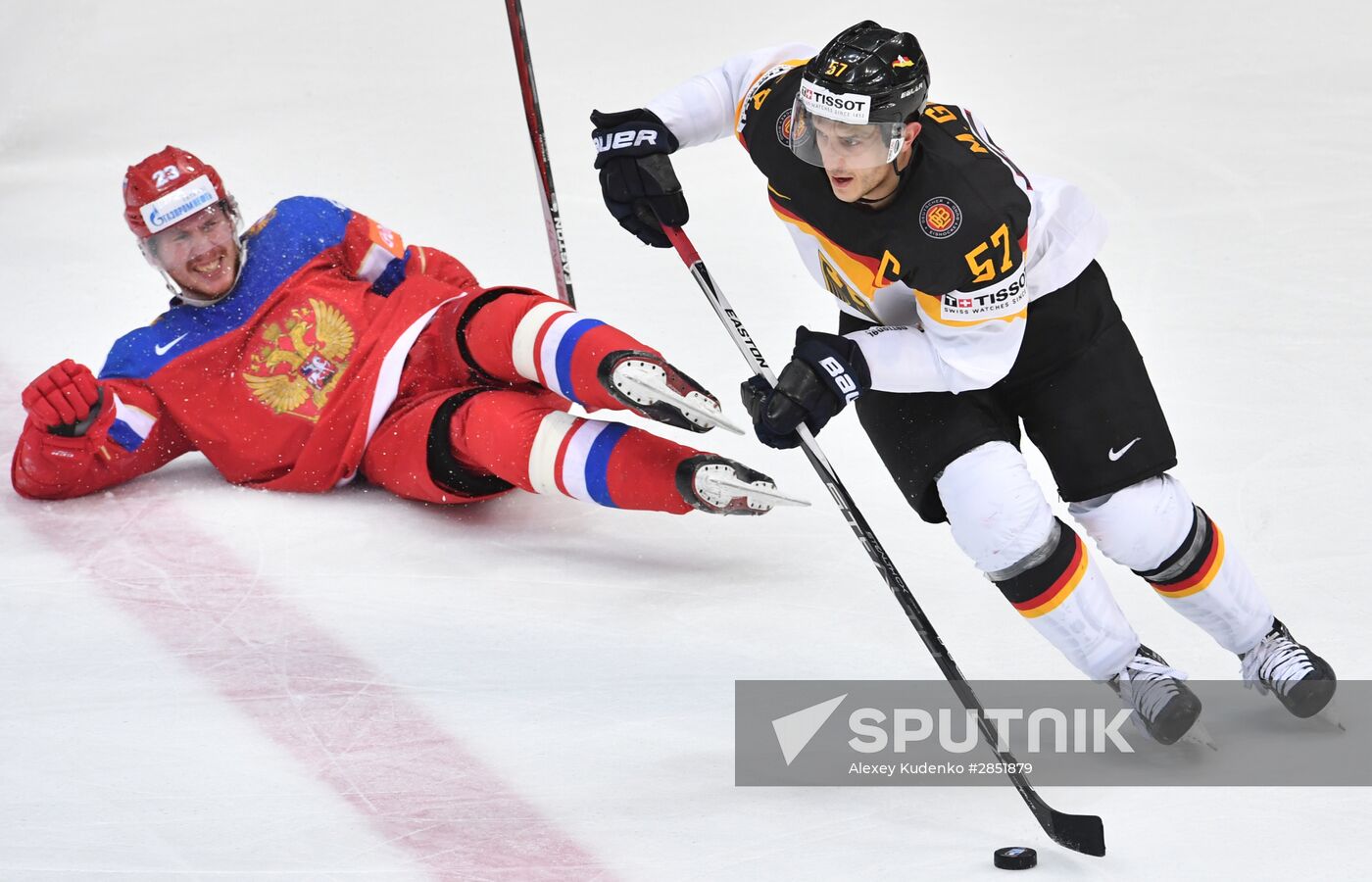 2016 IIHF World Ice Hockey Championship. Russia vs. Germany