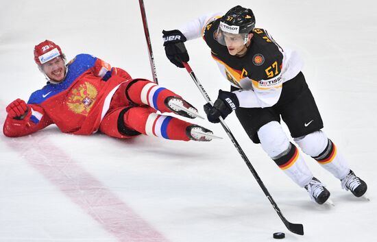 2016 IIHF World Ice Hockey Championship. Russia vs. Germany