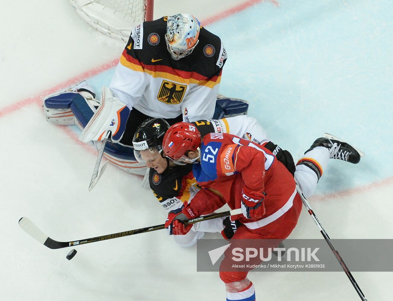 2016 IIHF World Ice Hockey Championship. Russia vs. Germany