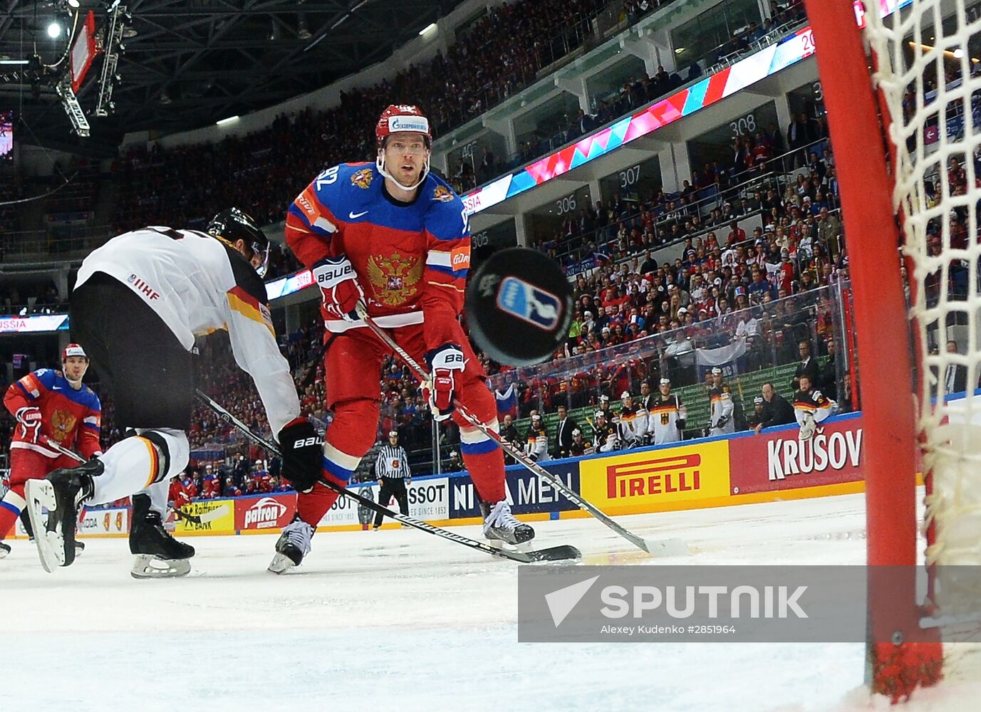 2016 IIHF World Ice Hockey Championship. Russia vs. Germany