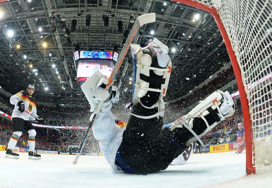 2016 IIHF World Ice Hockey Championship. Russia vs. Germany