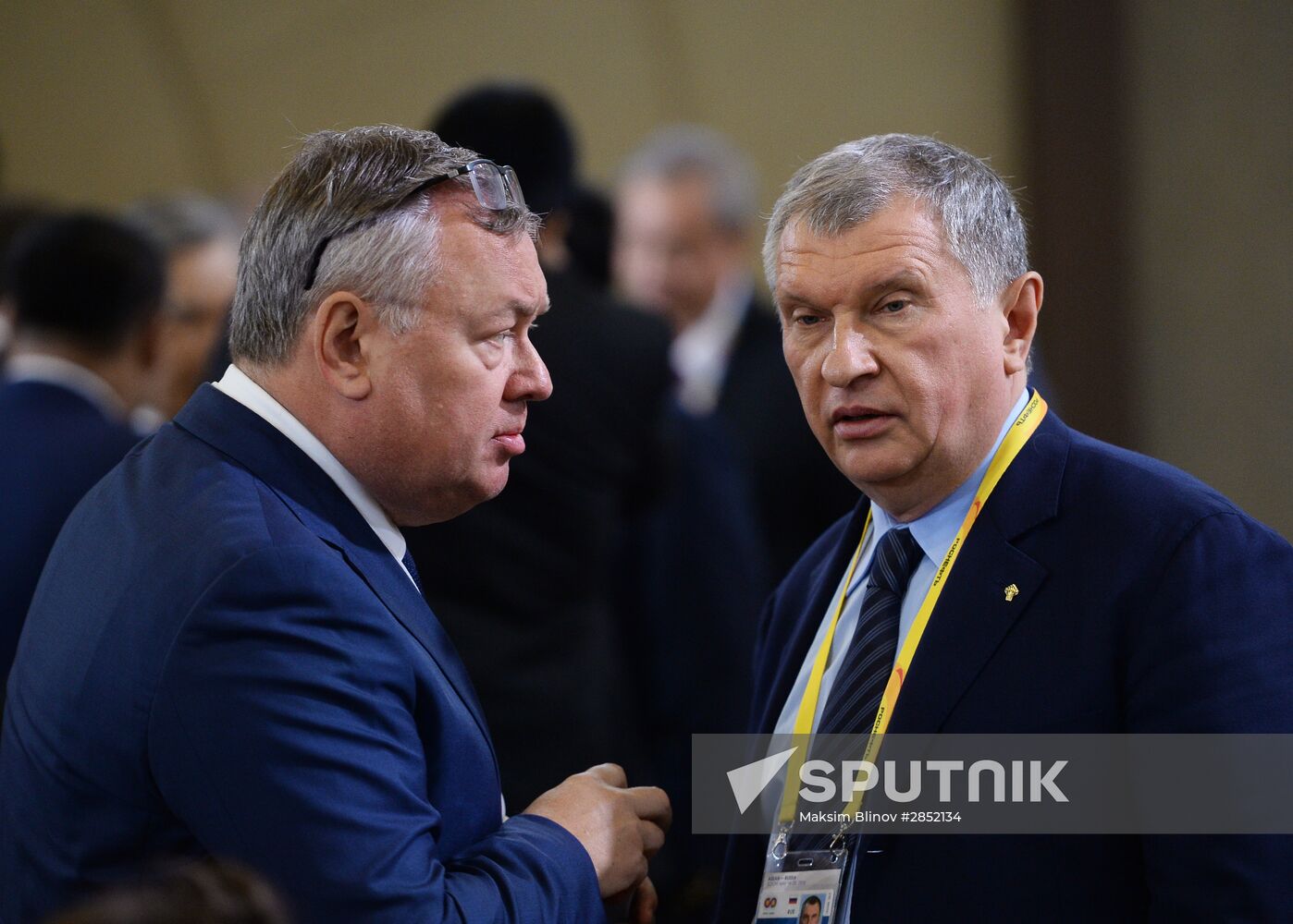 Delegation heads - ASEAN-Russia Summit participants meet with ASEAN-Russia Business Forum members