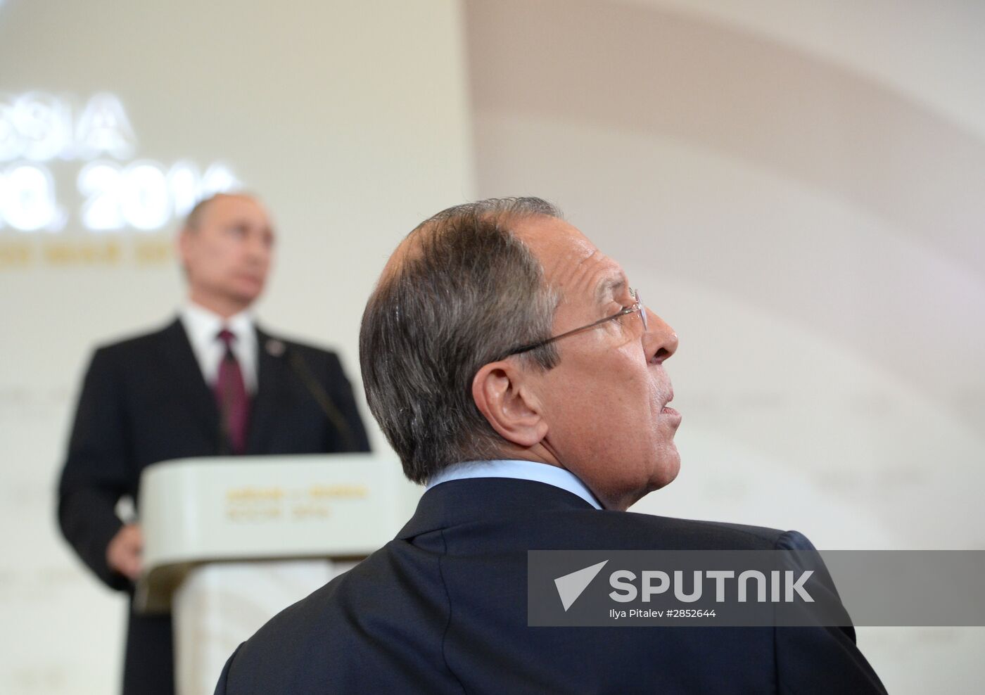 Russian President Vladimir Putin and Prime Minister of Laos Thongloun Sisoulith hold news conference following ASEAN-Russia Summit