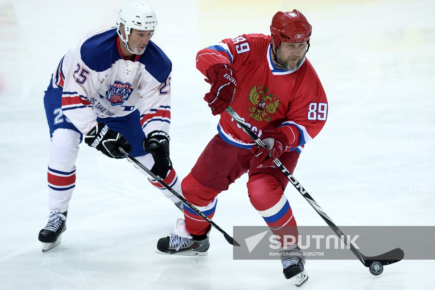 Ice Hockey. World Legends Under Moscow Stars gala match