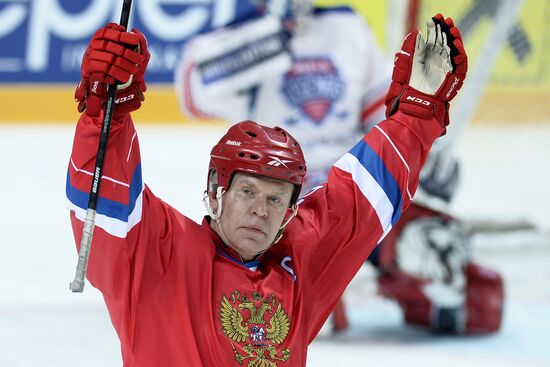 Ice Hockey. World Legends Under Moscow Stars gala match