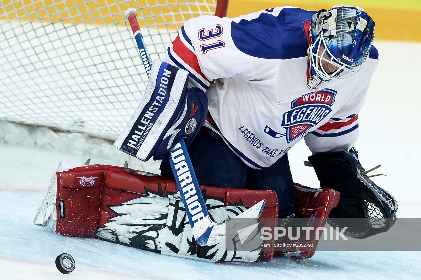 Ice Hockey. World Legends Under Moscow Stars gala match