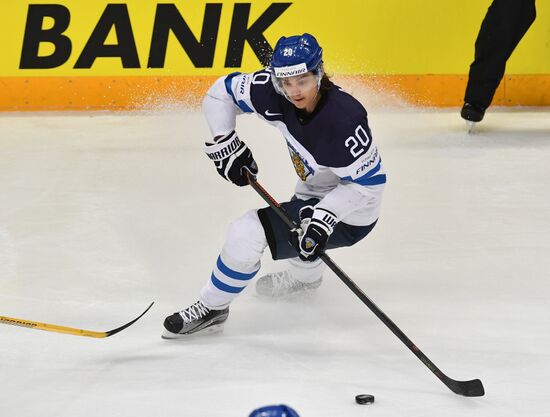 2016 IIHF World Ice Hockey Championship. Finland vs. Russia