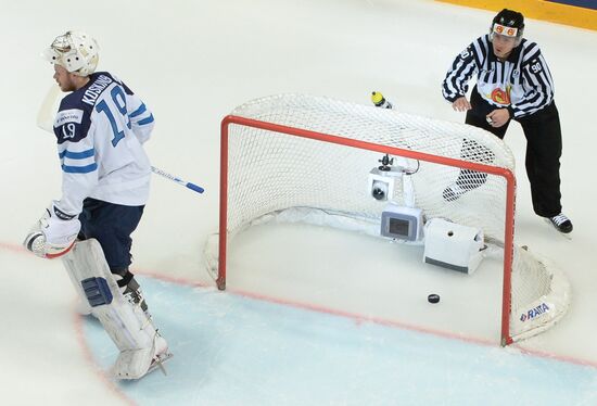 2016 IIHF World Ice Hockey Championship. Finland vs. Russia