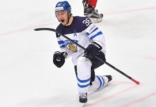 2016 IIHF World Ice Hockey Championship. Finland vs. Russia