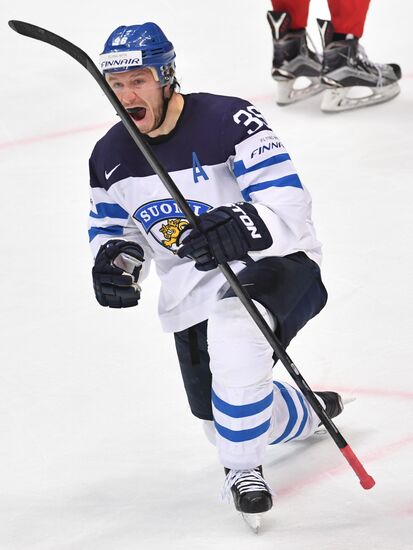 2016 IIHF World Ice Hockey Championship. Finland vs. Russia