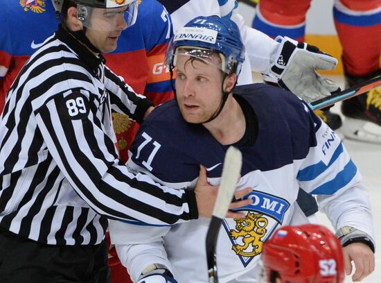 2016 IIHF World Ice Hockey Championship. Finland vs. Russia