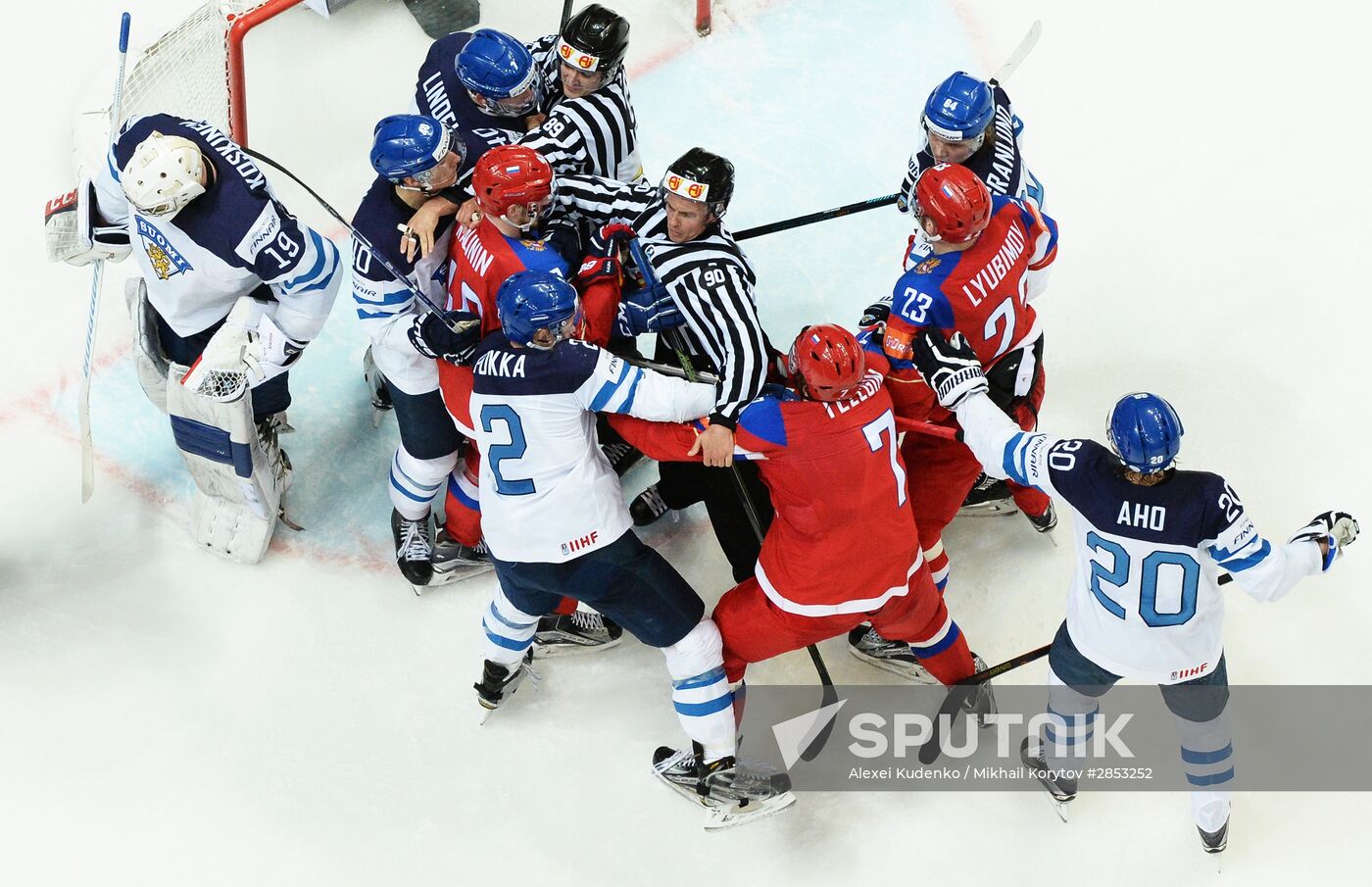 2016 IIHF World Ice Hockey Championship. Finland vs. Russia