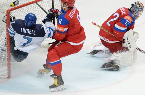 2016 IIHF World Ice Hockey Championship. Finland vs. Russia