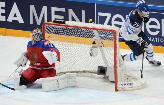 2016 IIHF World Ice Hockey Championship. Finland vs. Russia