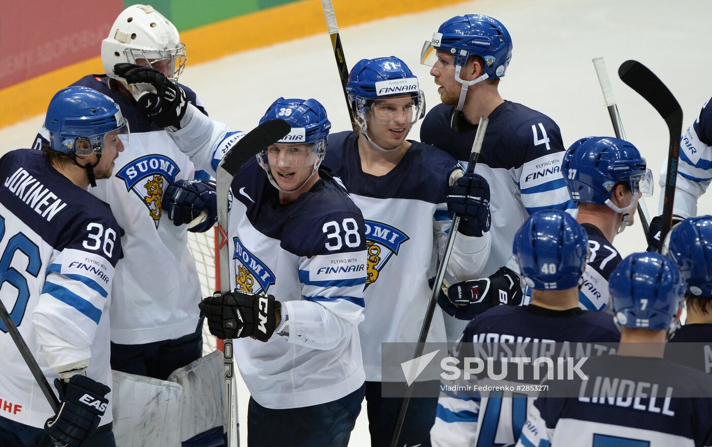 2016 IIHF World Ice Hockey Championship. Finland vs. Russia