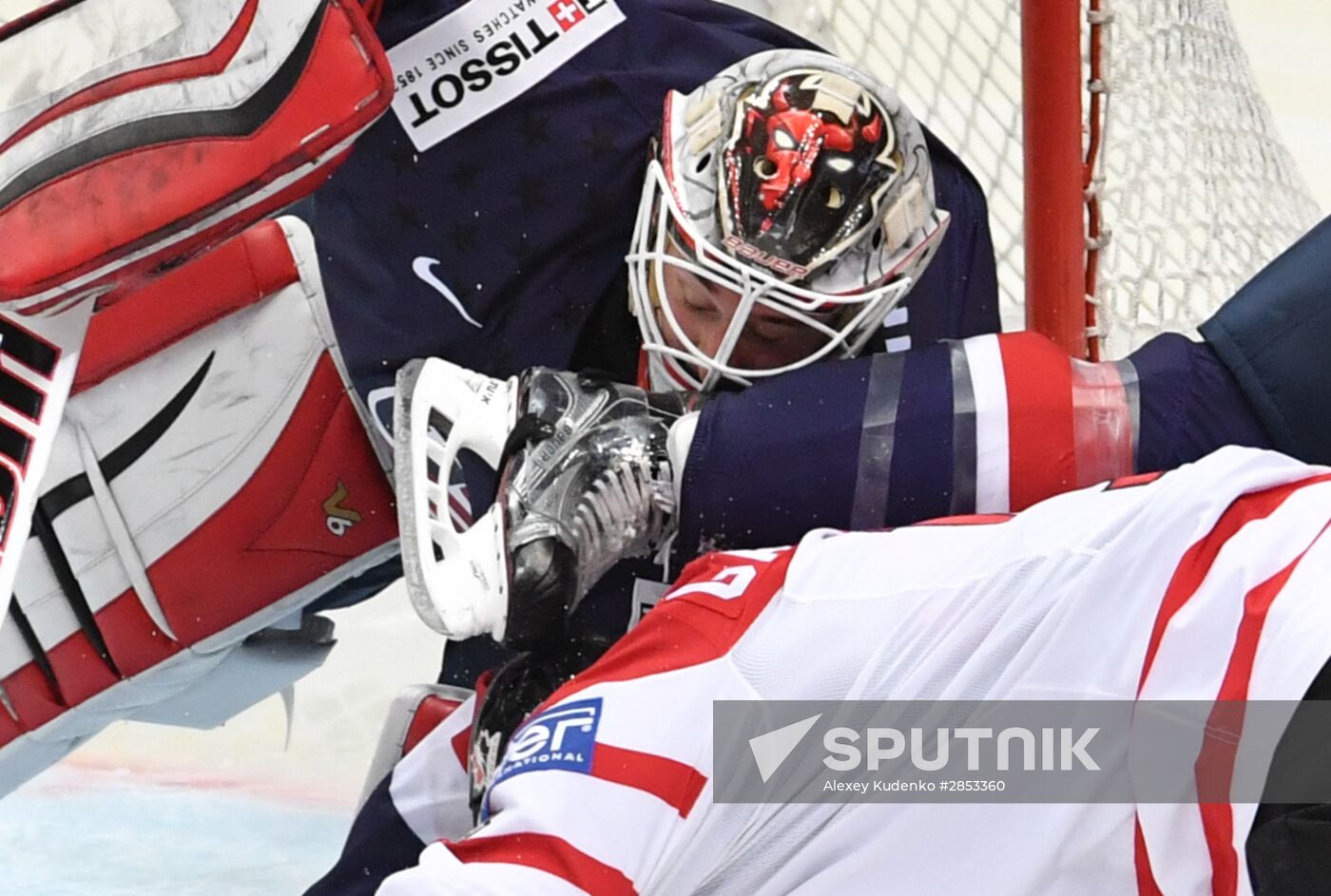 2016 IIHF World Ice Hockey Championship. Canada vs. USA