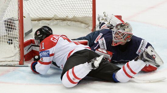 2016 IIHF World Ice Hockey Championship. Canada vs. USA