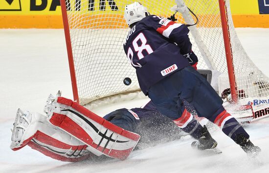 2016 IIHF World Ice Hockey Championship. Canada vs. USA