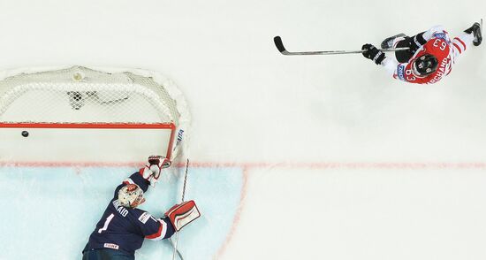 2016 IIHF World Ice Hockey Championship. Canada vs. USA