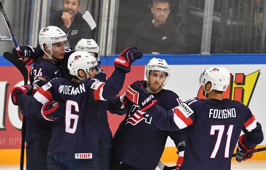 2016 IIHF World Ice Hockey Championship. Canada vs. USA