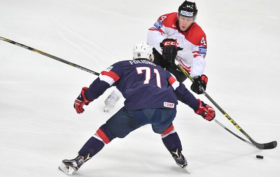 2016 IIHF World Ice Hockey Championship. Canada vs. USA