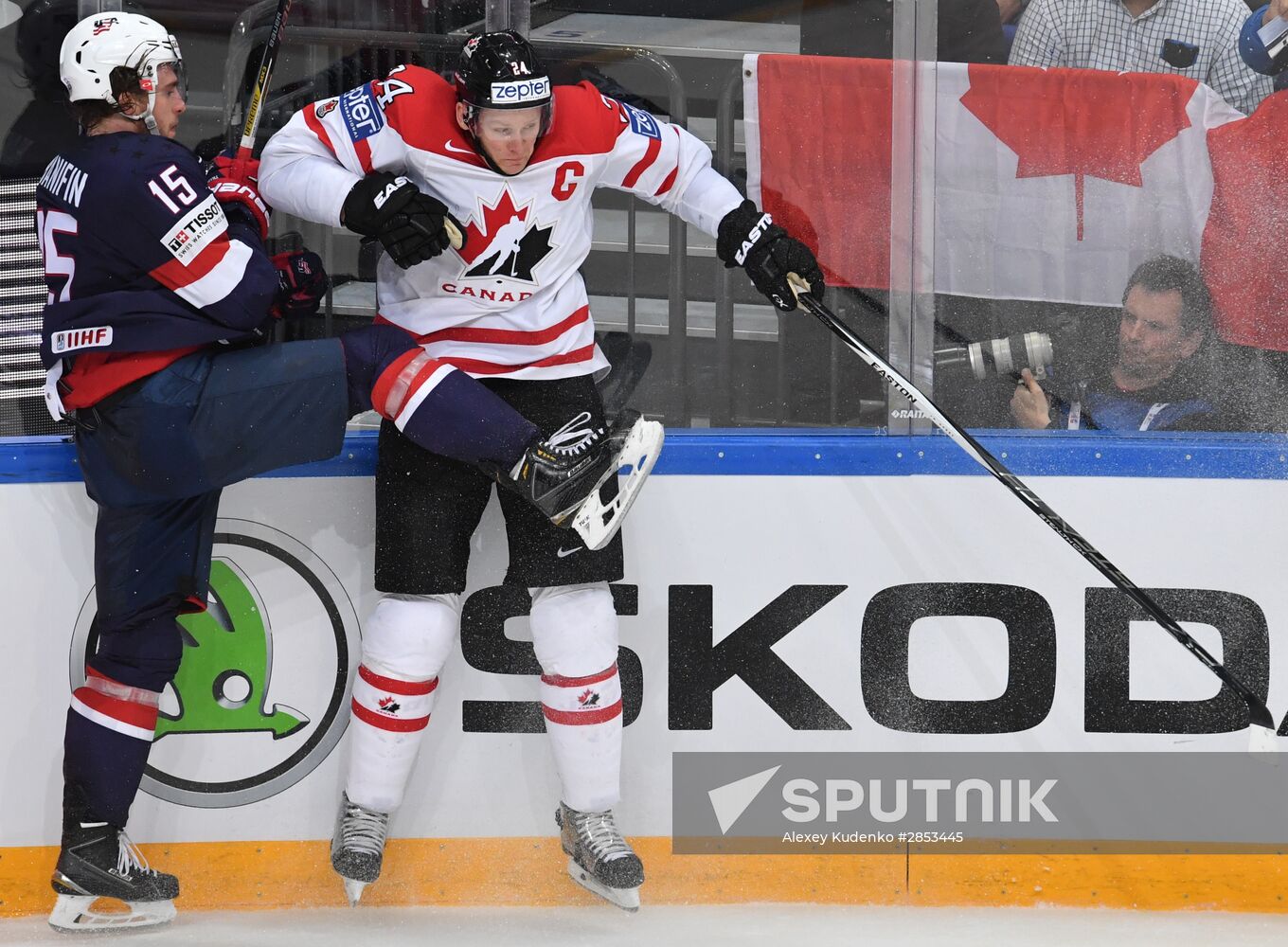 2016 IIHF World Ice Hockey Championship. Canada vs. USA