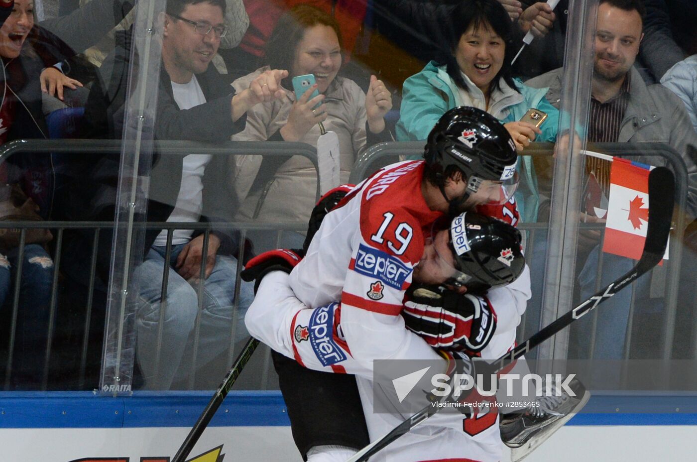 2016 IIHF World Ice Hockey Championship. Canada vs. USA