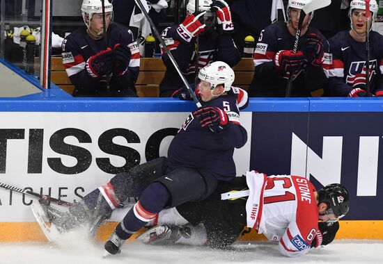 2016 IIHF World Ice Hockey Championship. Canada vs. USA