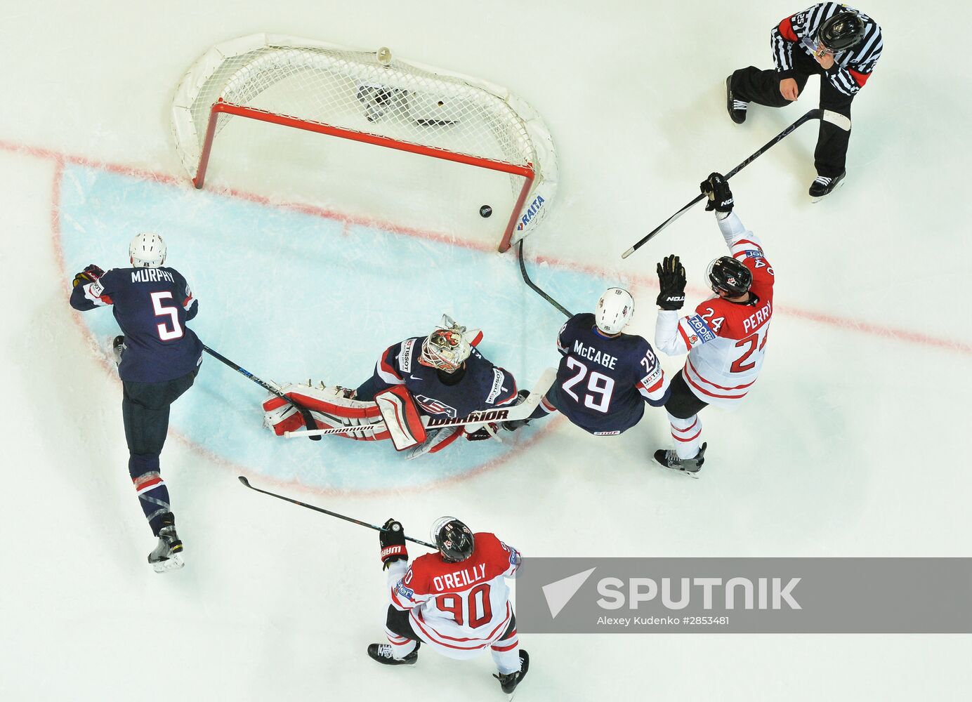 2016 IIHF World Ice Hockey Championship. Canada vs. USA