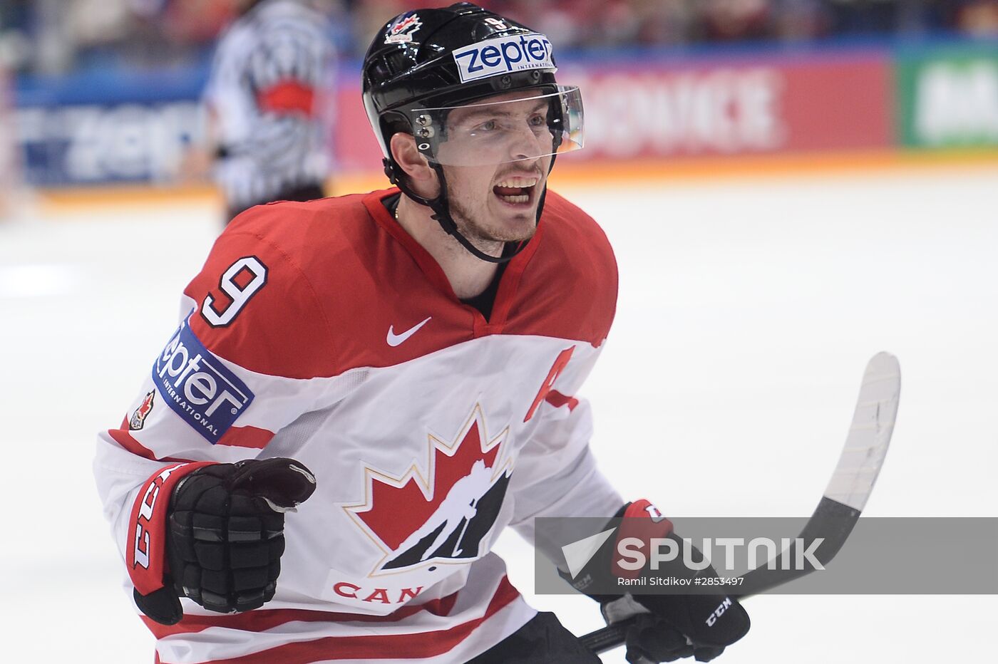 2016 IIHF World Ice Hockey Championship. Canada vs. USA
