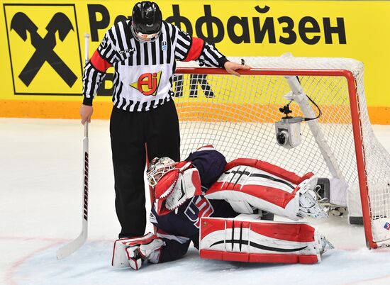 2016 IIHF World Ice Hockey Championship. Canada vs. USA