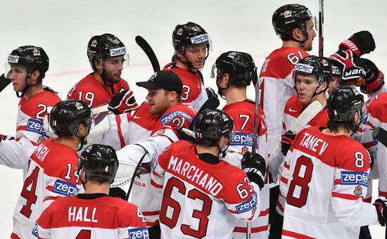 2016 IIHF World Ice Hockey Championship. Canada vs. USA