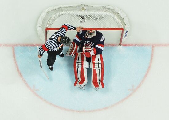2016 IIHF World Ice Hockey Championship. Canada vs. USA