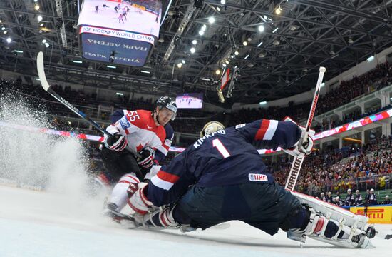 2016 IIHF World Ice Hockey Championship. Canada vs. USA