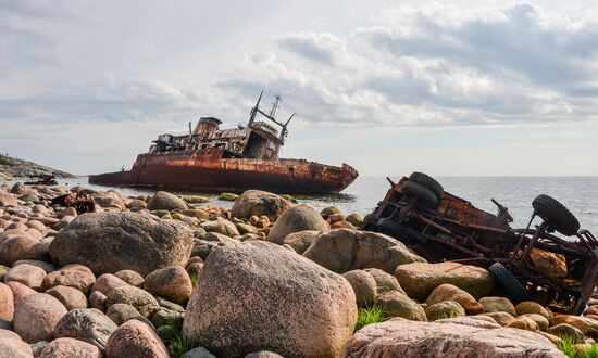 Russian Geographical Society's expedition to Hogland