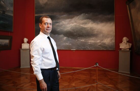Prime Minister Dmitry Medvedev visits Crimean Federal District. Day Two.