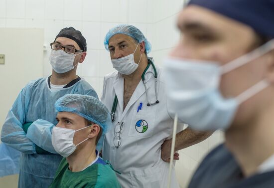 Oncology surgery using da Vinci Surgical System