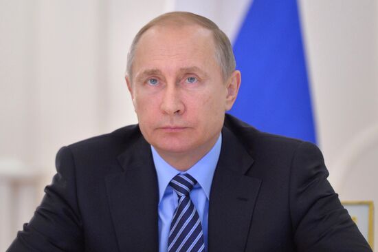 President Vladimir Putin launched oil loading at Arctic Gate terminal in Yamal