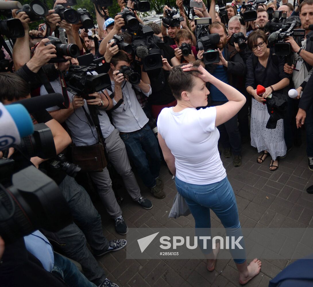 Ukrainian pilot Nadezhda Savchenko at Kiev airport