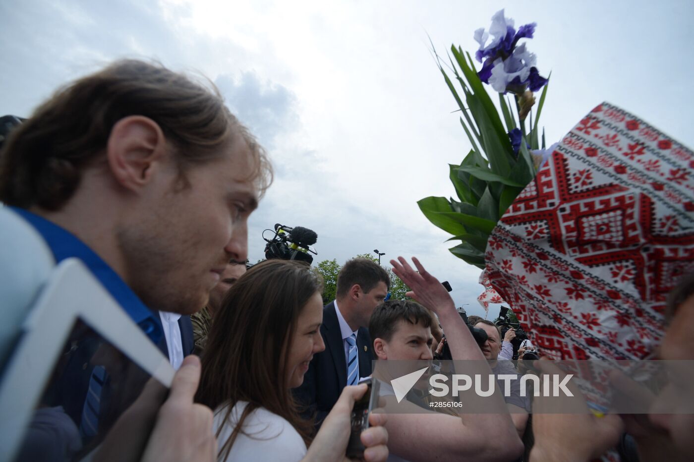 Ukrainian pilot Nadezhda Savchenko at Kiev airport