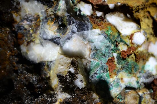 Crocoite deposit in Sverdlovsk Region