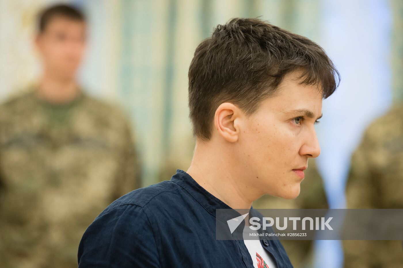 Ukrainian President Petro Poroshenko awards Nadezhda Savchenko the Order of Gold Star