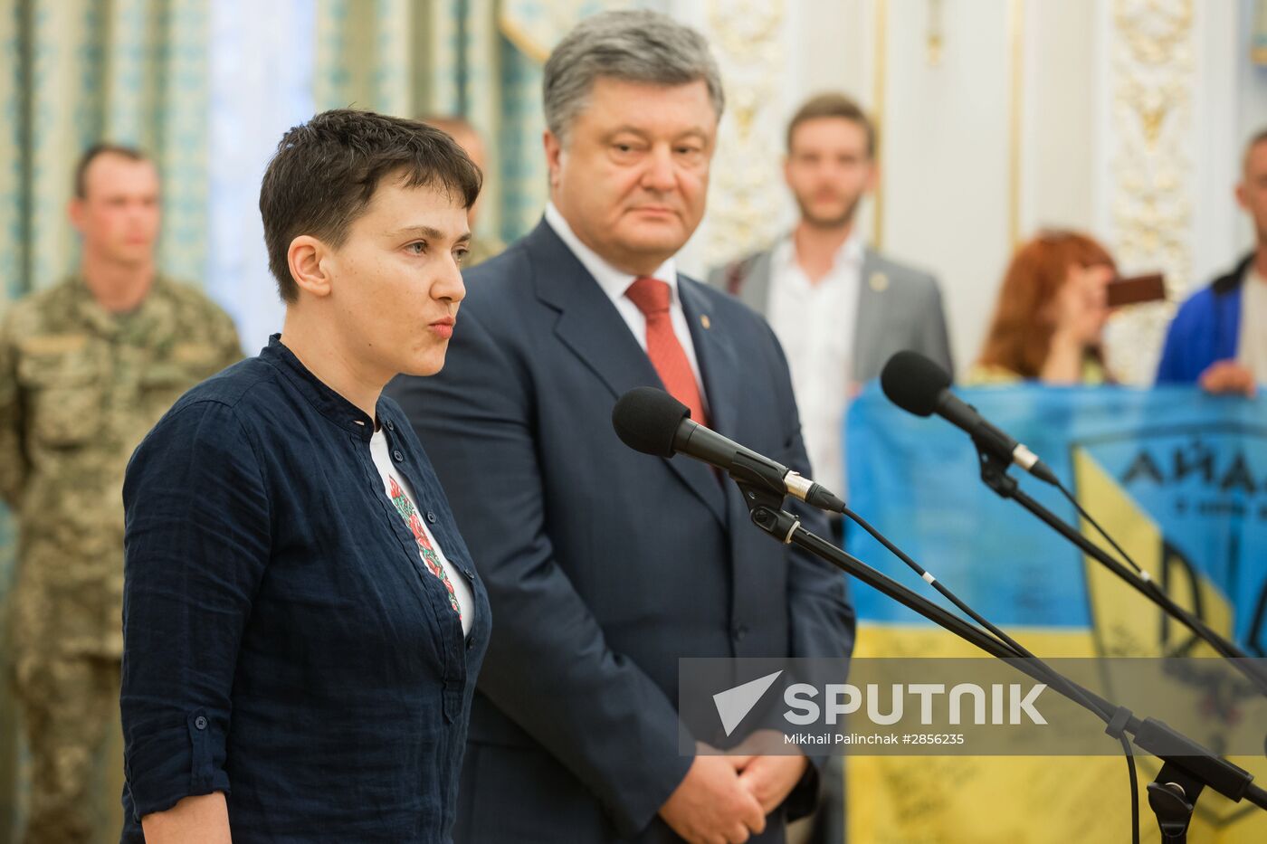 Ukrainian President Petro Poroshenko awards Nadezhda Savchenko the Order of Gold Star