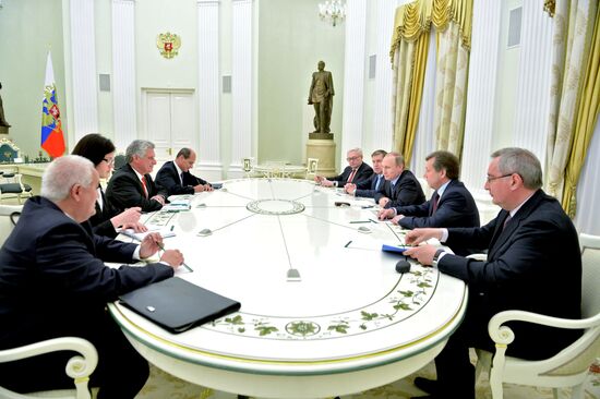 Vladimir Putin meets with First Vice President of Council of State and Ministers of Cuba Miguel Mario Díaz-Canel Bermúdez