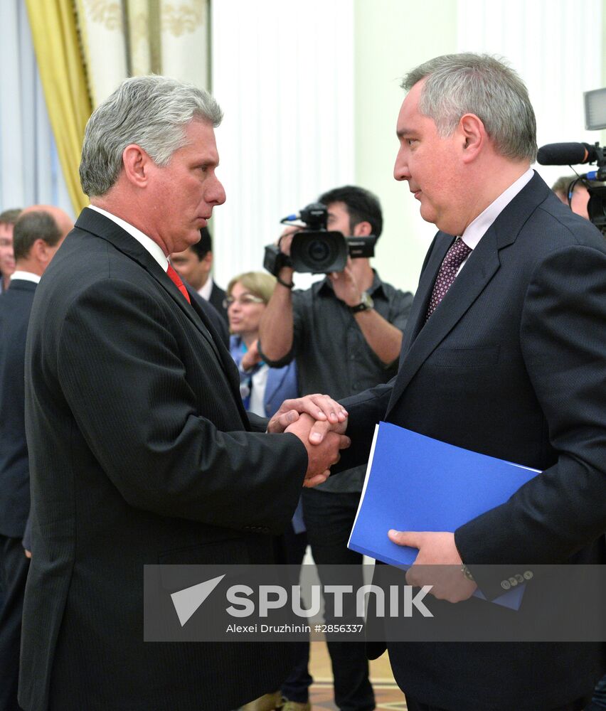 Vladimir Putin meets with First Vice President of Council of State and Ministers of Cuba Miguel Mario Díaz-Canel Bermúdez