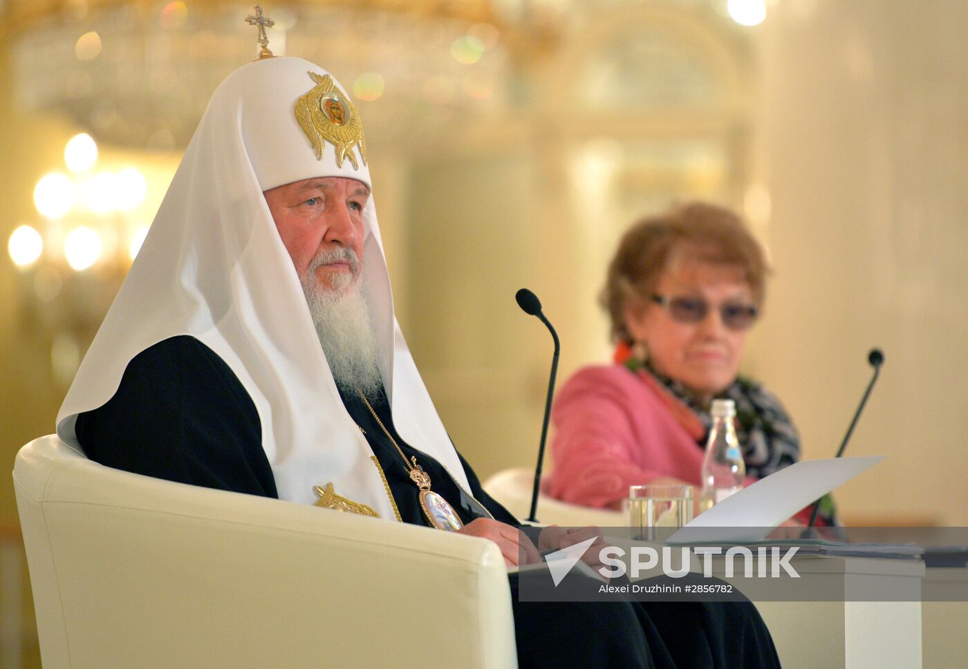 President Vladimir Putin speaks at plenary meeting of Russian Language and Literature Association